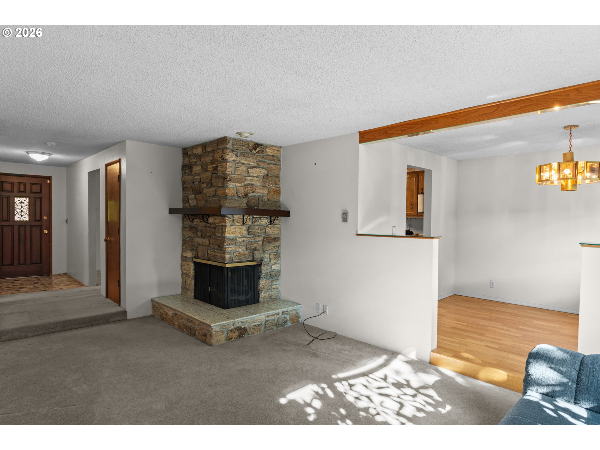 475 Pinedale Ave Property Photo 6
