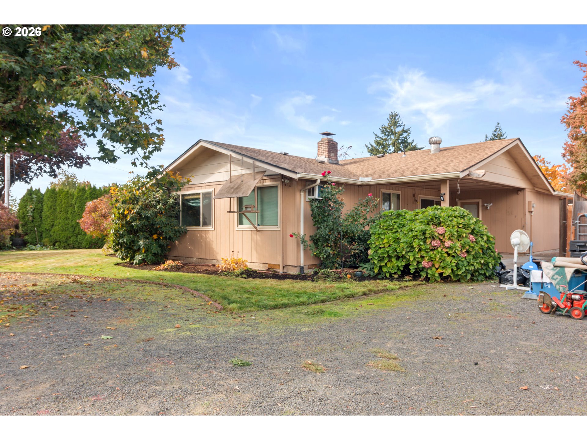 475 Pinedale Ave Property Photo 32