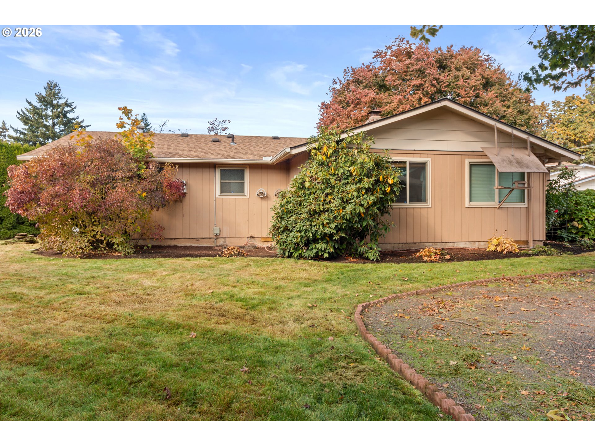 475 Pinedale Ave Property Photo 33
