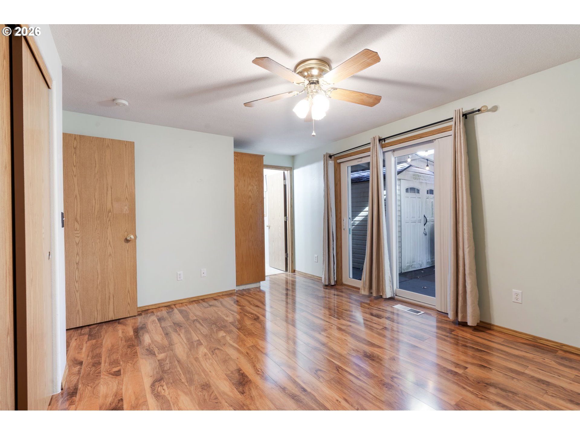 1821 Se 191st Pl Property Photo 16