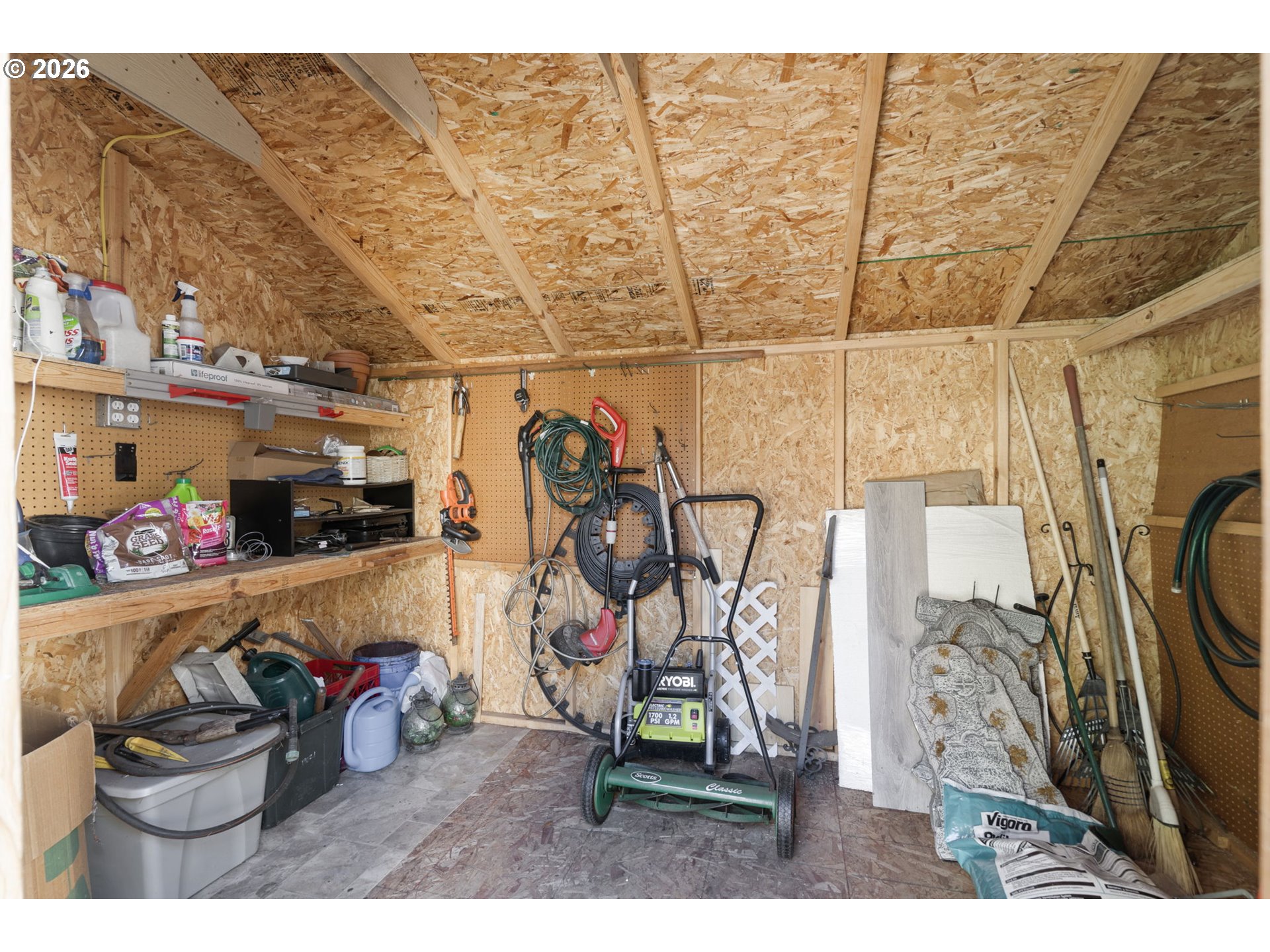 1821 Se 191st Pl Property Photo 29