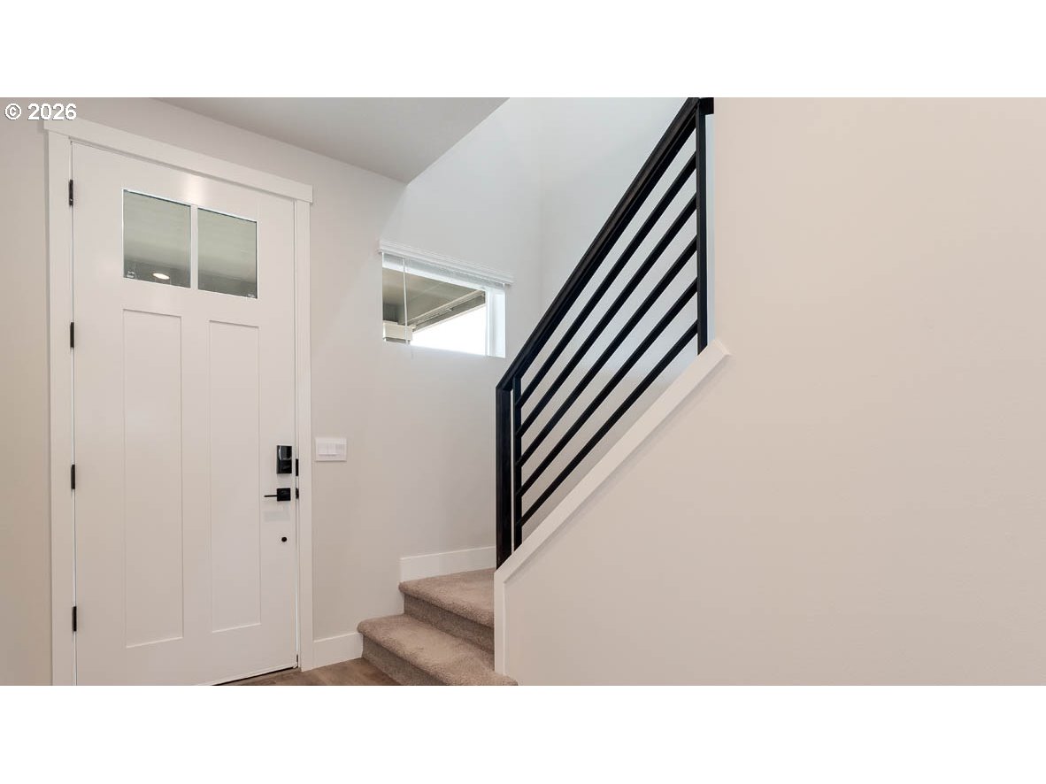 2197 Veneta Ave S Property Photo 2