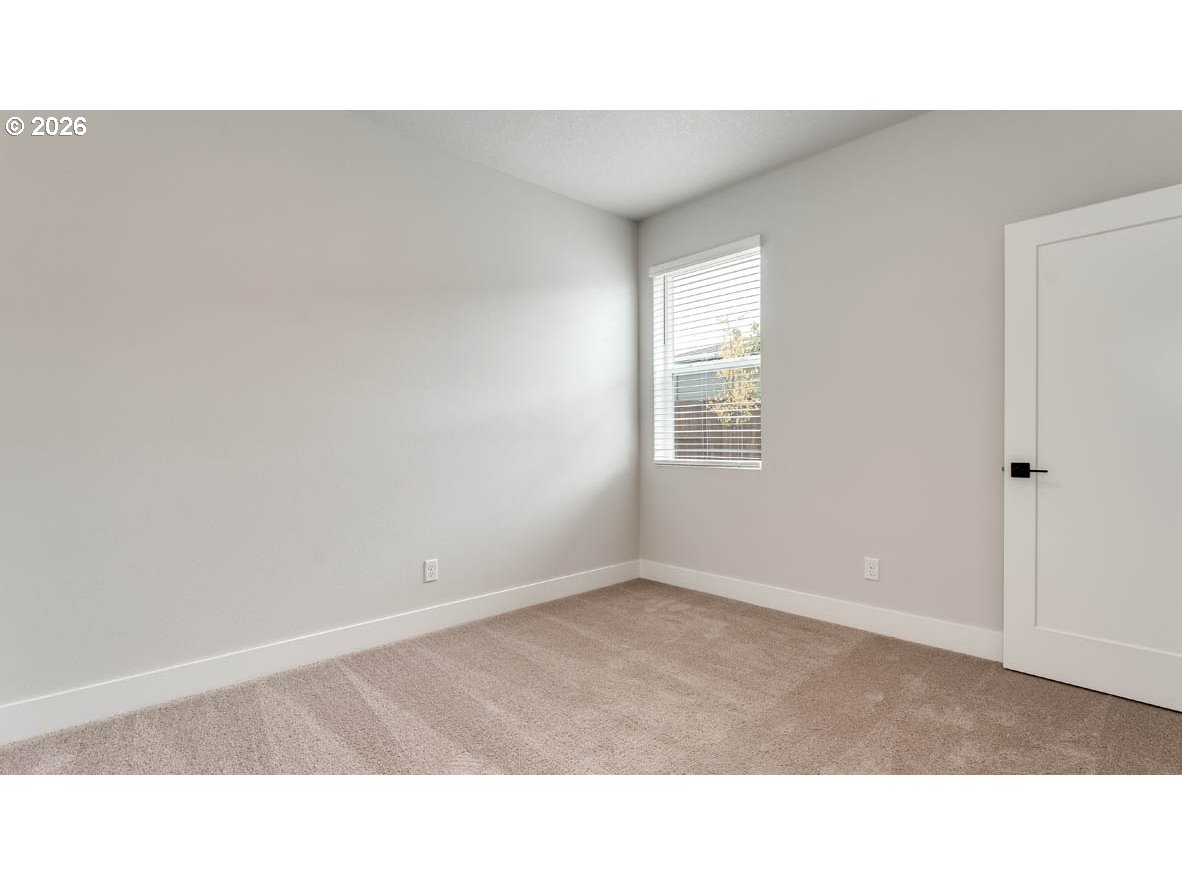 2197 Veneta Ave S Property Photo 3