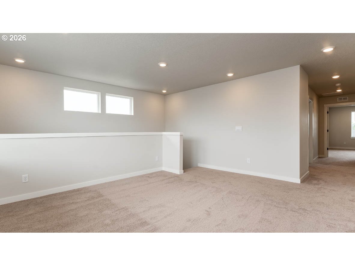 2197 Veneta Ave S Property Photo 15