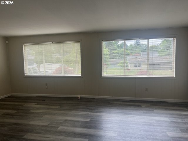 15950 Short Ave Property Photo 6