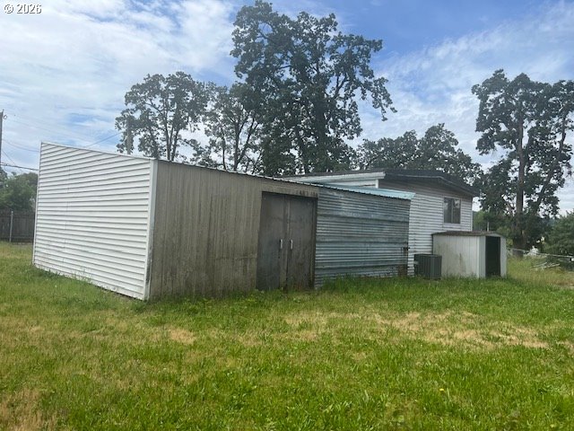 15950 Short Ave Property Photo 14