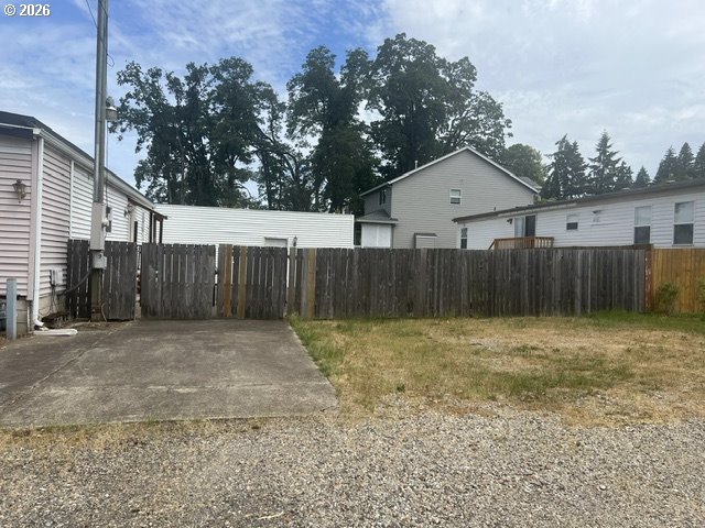 15950 Short Ave Property Photo 19