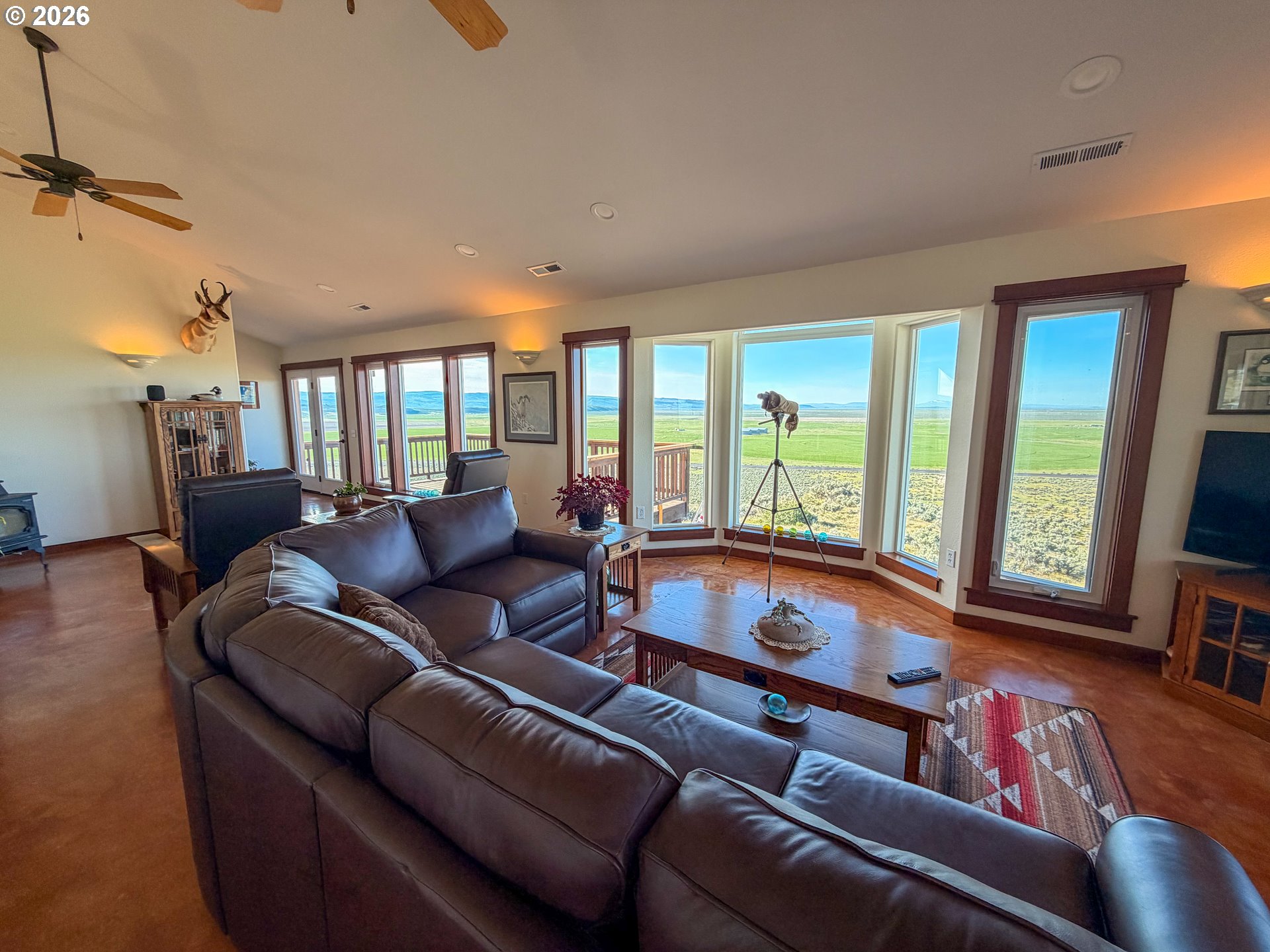40641 Highway 20 Property Photo 2