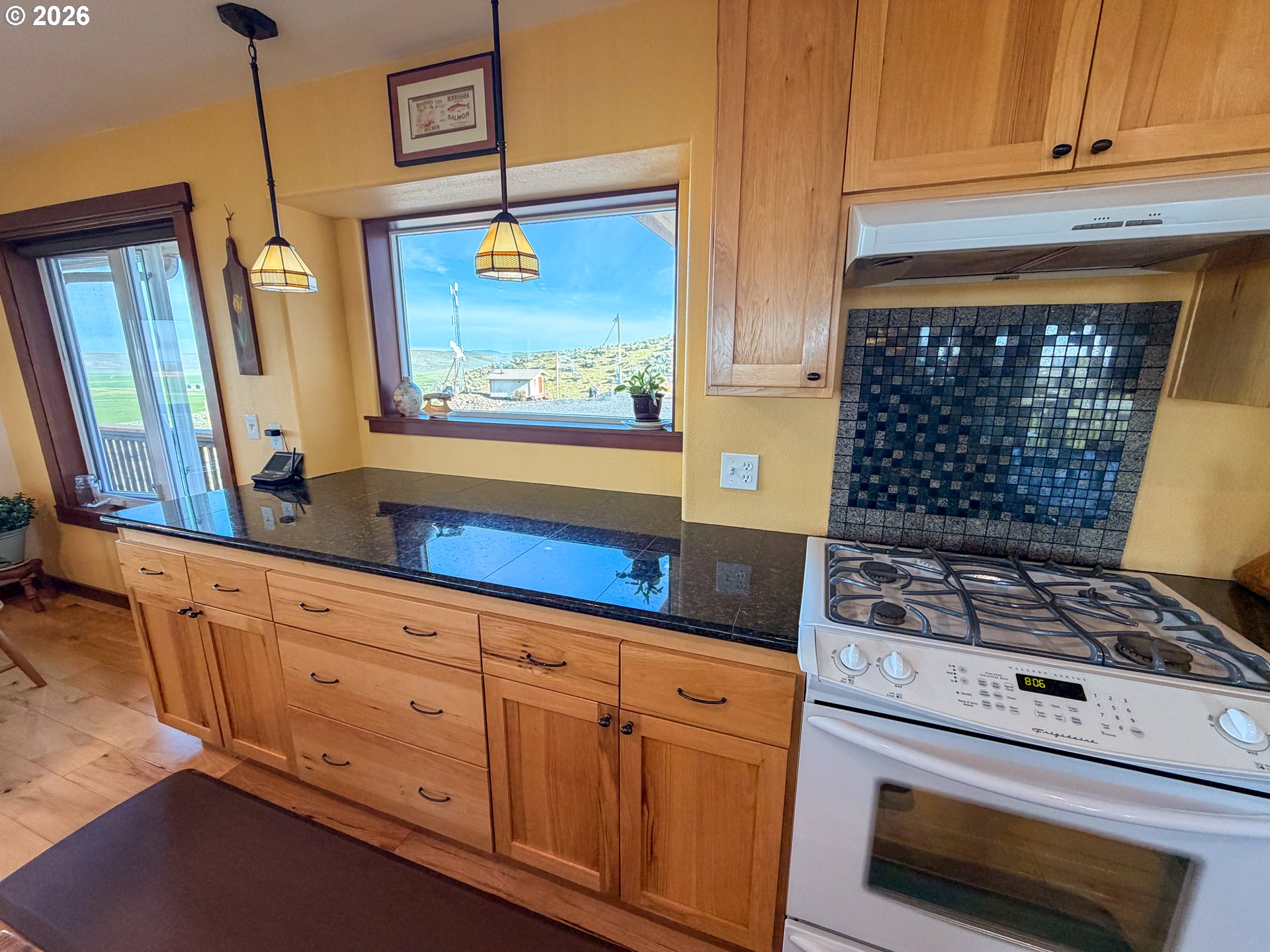40641 Highway 20 Property Photo 10