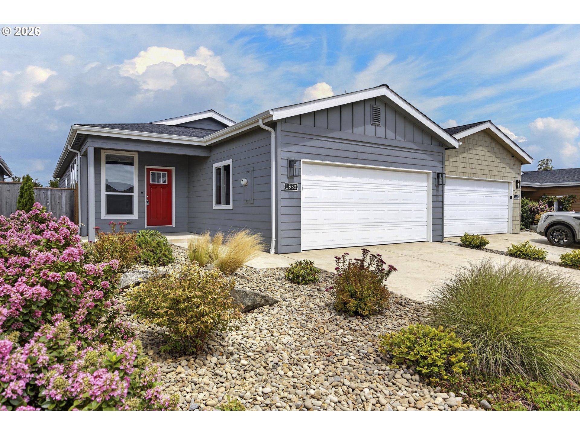 1535 53RD ST Property Photo 1