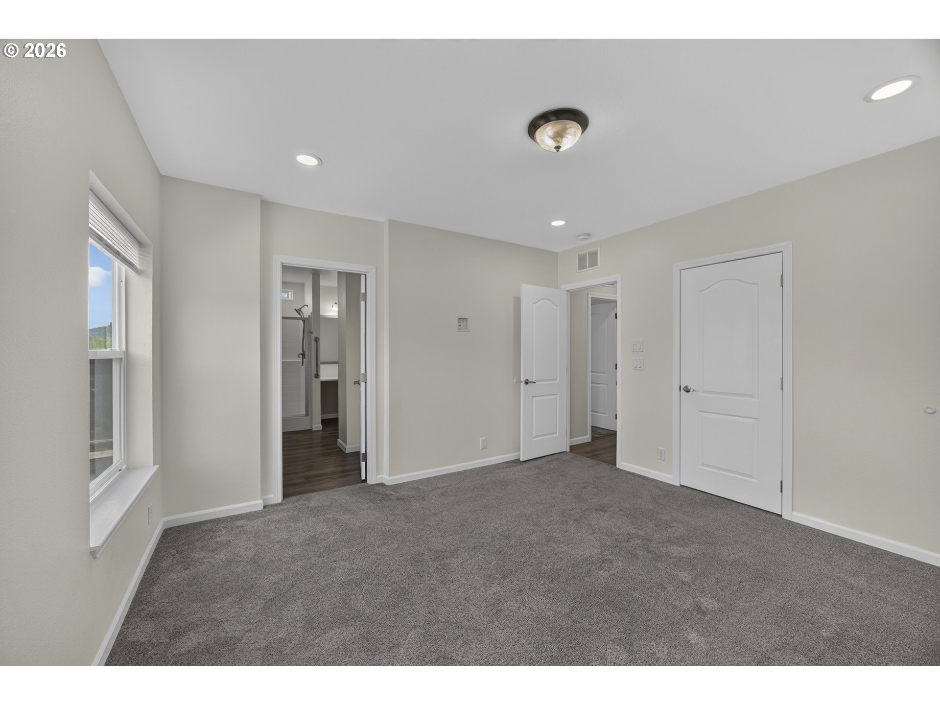1535 53rd St Property Photo 22