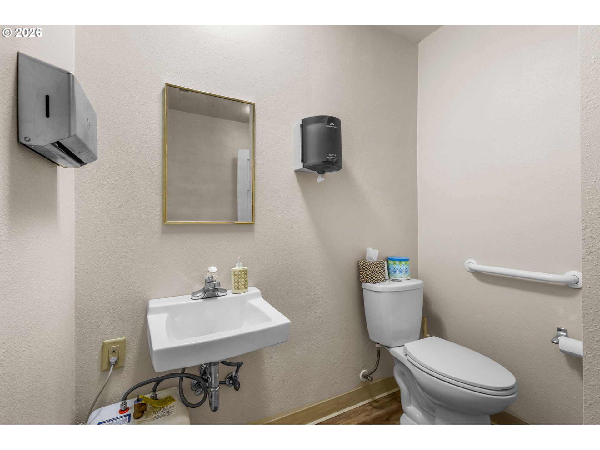 537 7th Ave Sw Property Photo 33