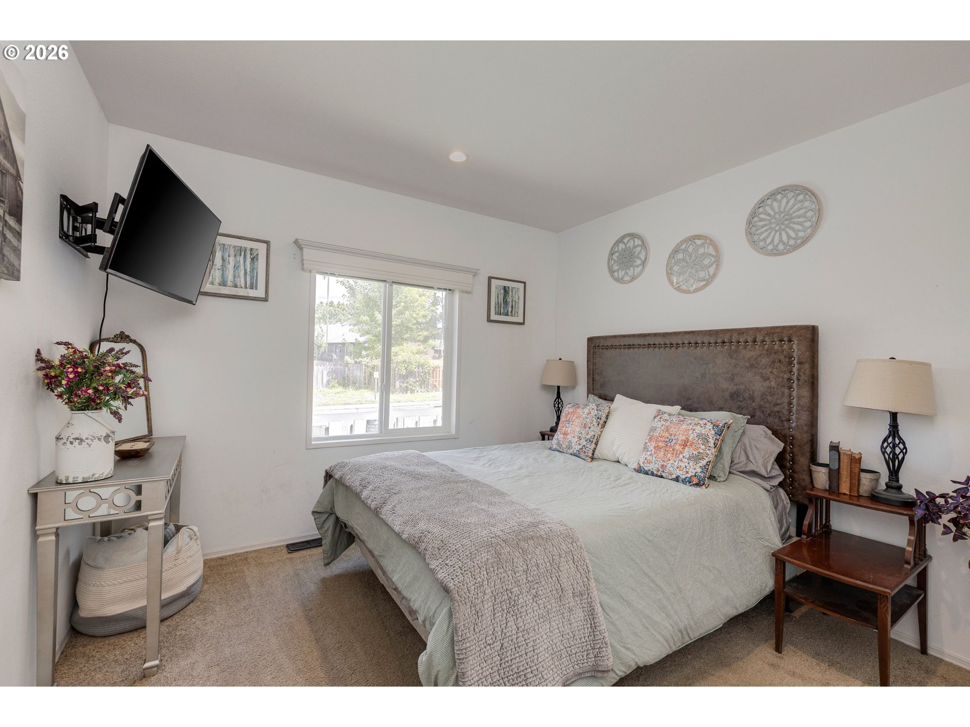 1202 Bridge Loop Property Photo 8