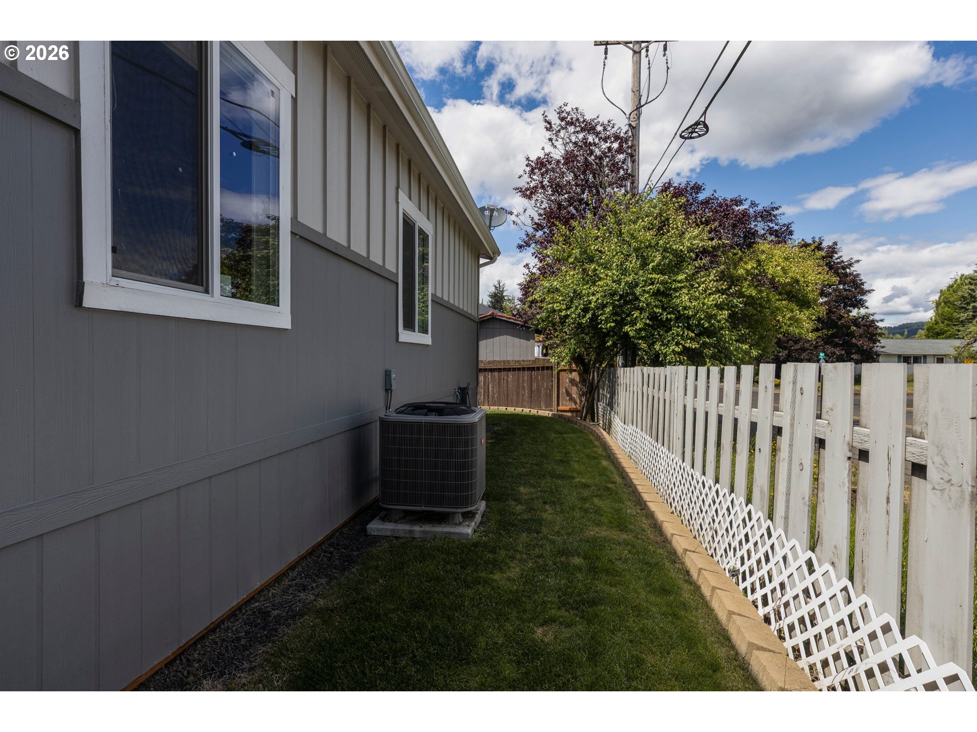 1202 Bridge Loop Property Photo 10