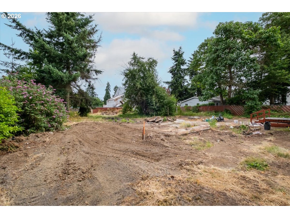 1893 River Rd Property Photo 30
