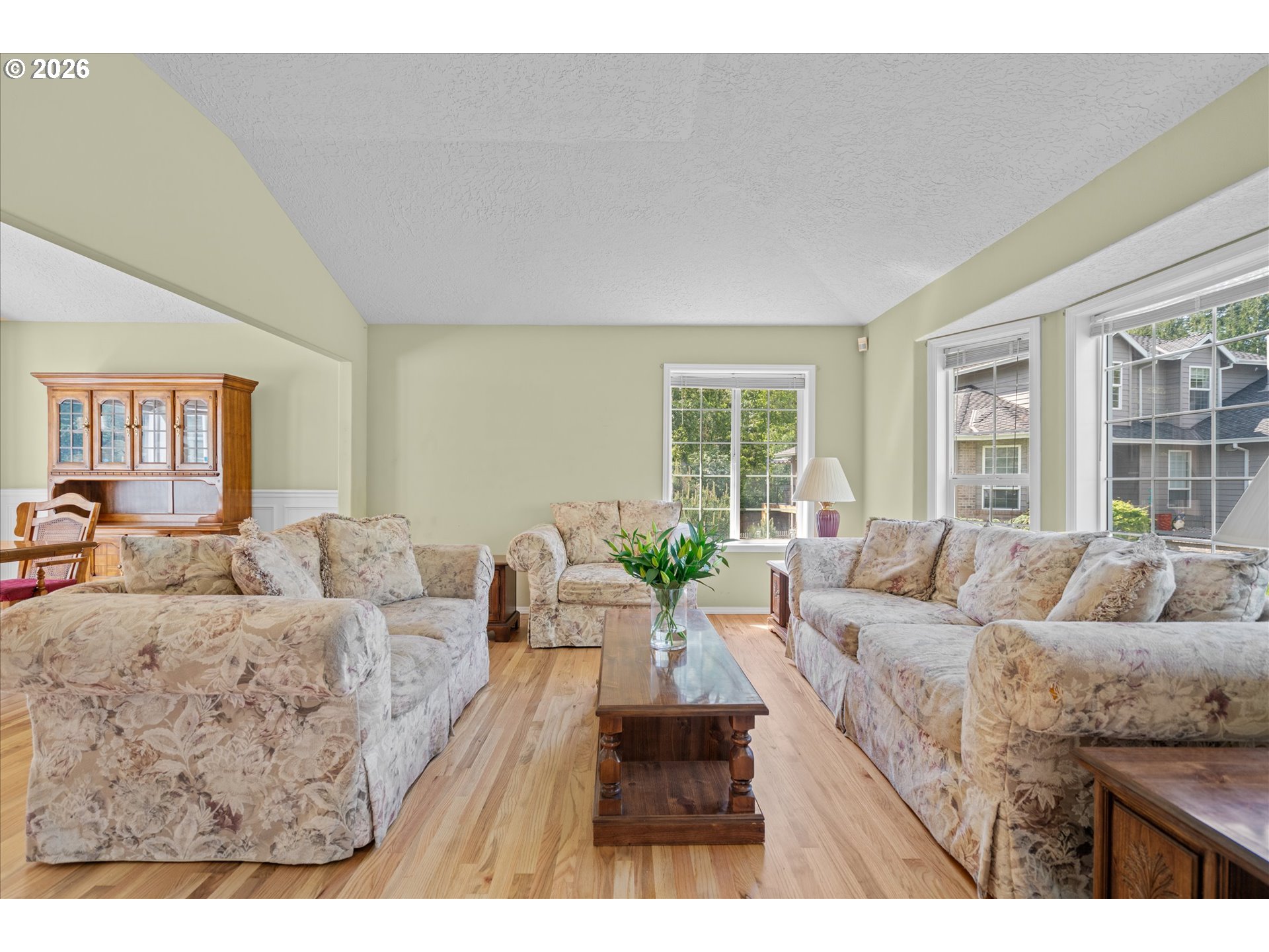 1083 Se Acacia Pl Property Photo 8