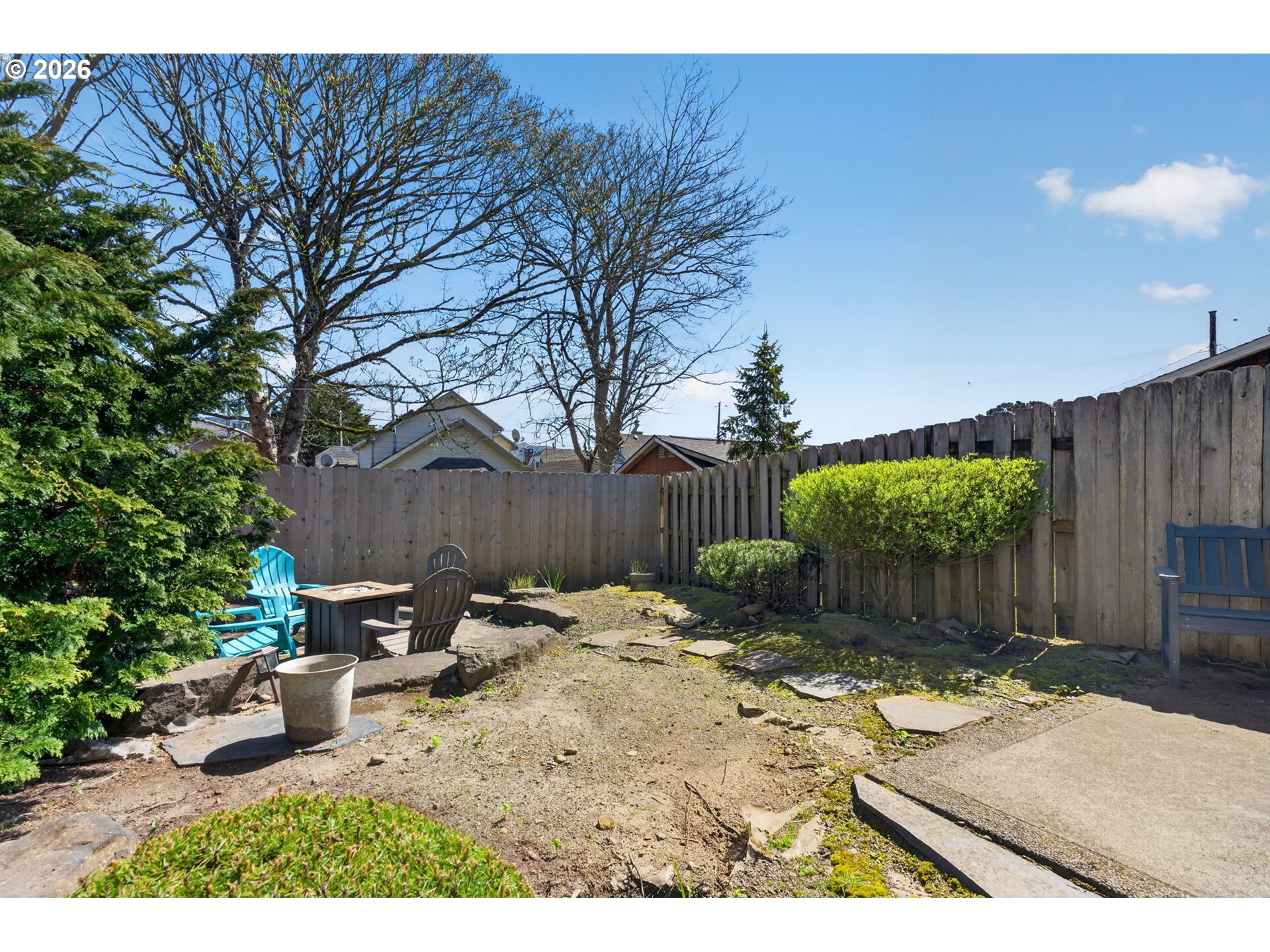 1061 S Columbia St Property Photo 33