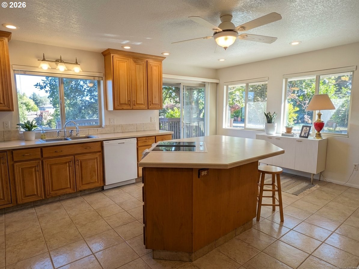 3151 Vista Dr Property Photo 10