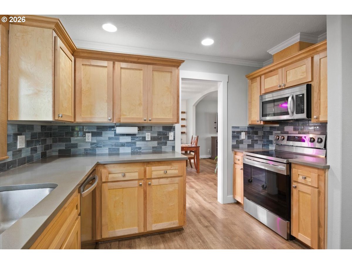 2849 Rocky Ridge Ave Se Property Photo 15
