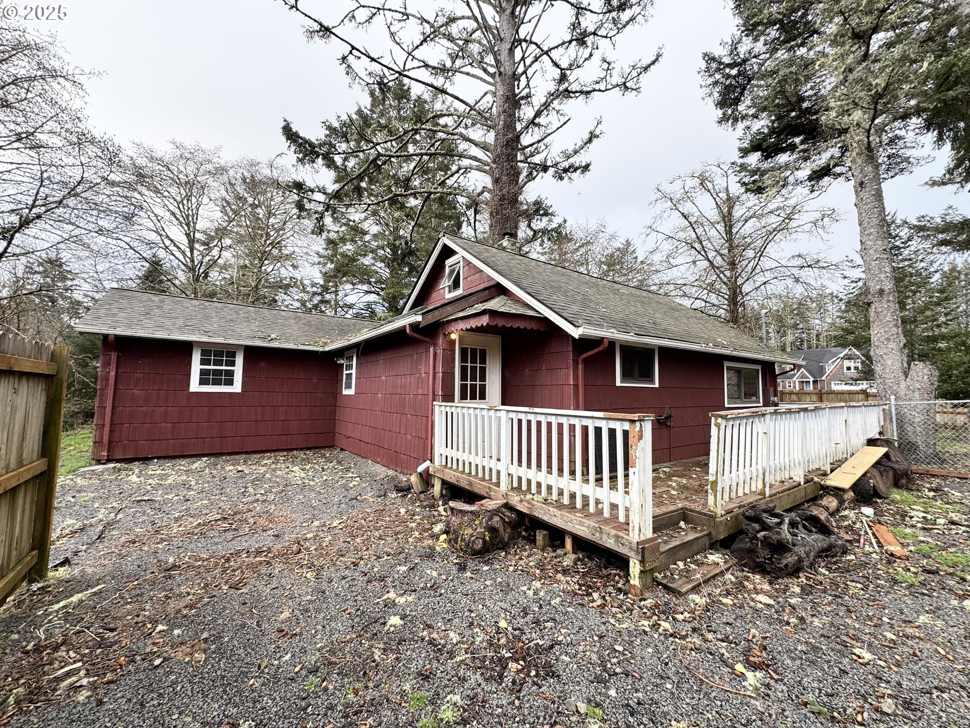 2514 Willows Rd Property Photo 1