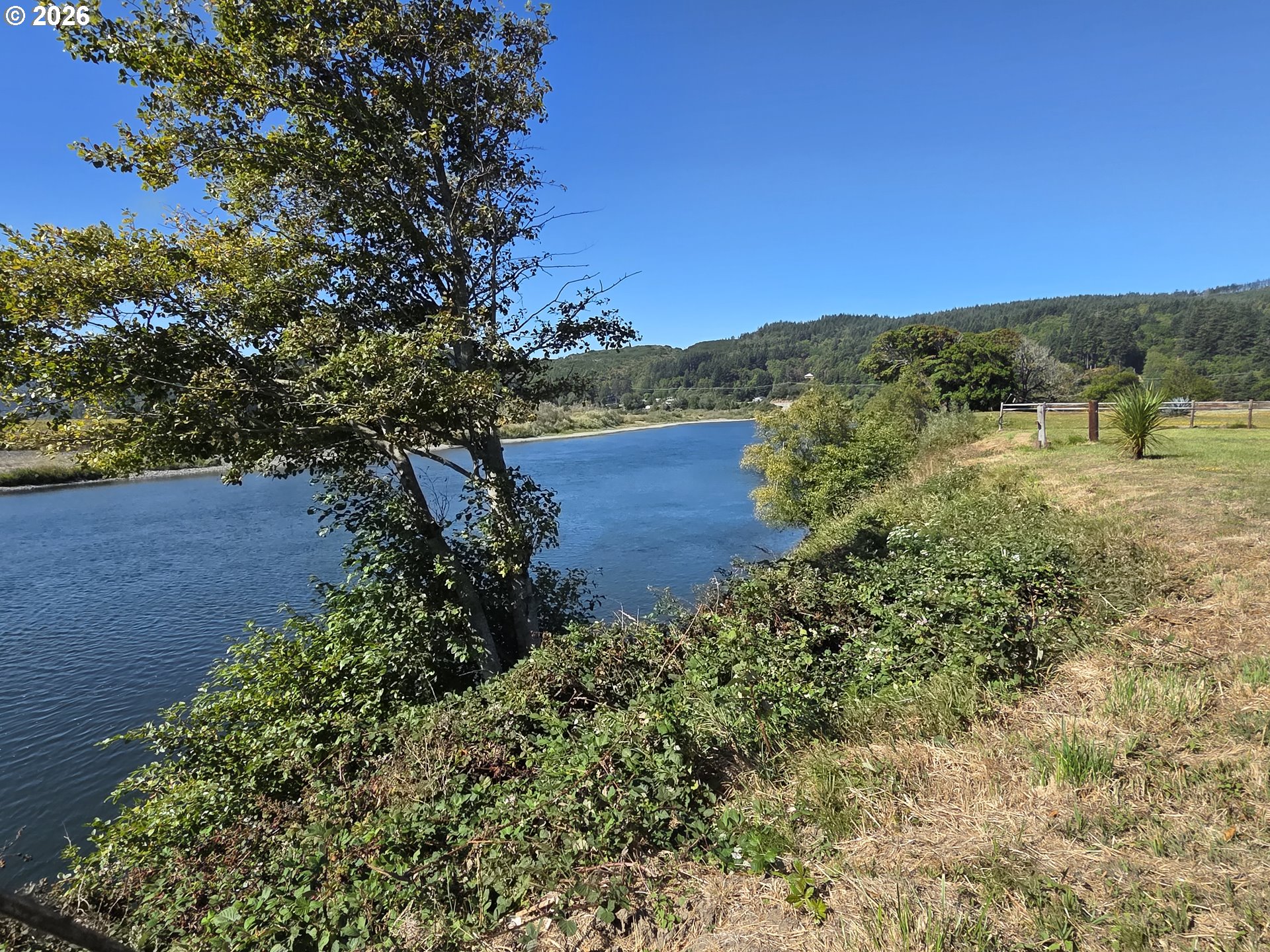 95452 N Bank Rogue River Rd Property Photo 35