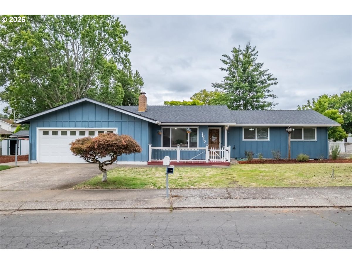 1617 Belmont Ave Property Photo 1
