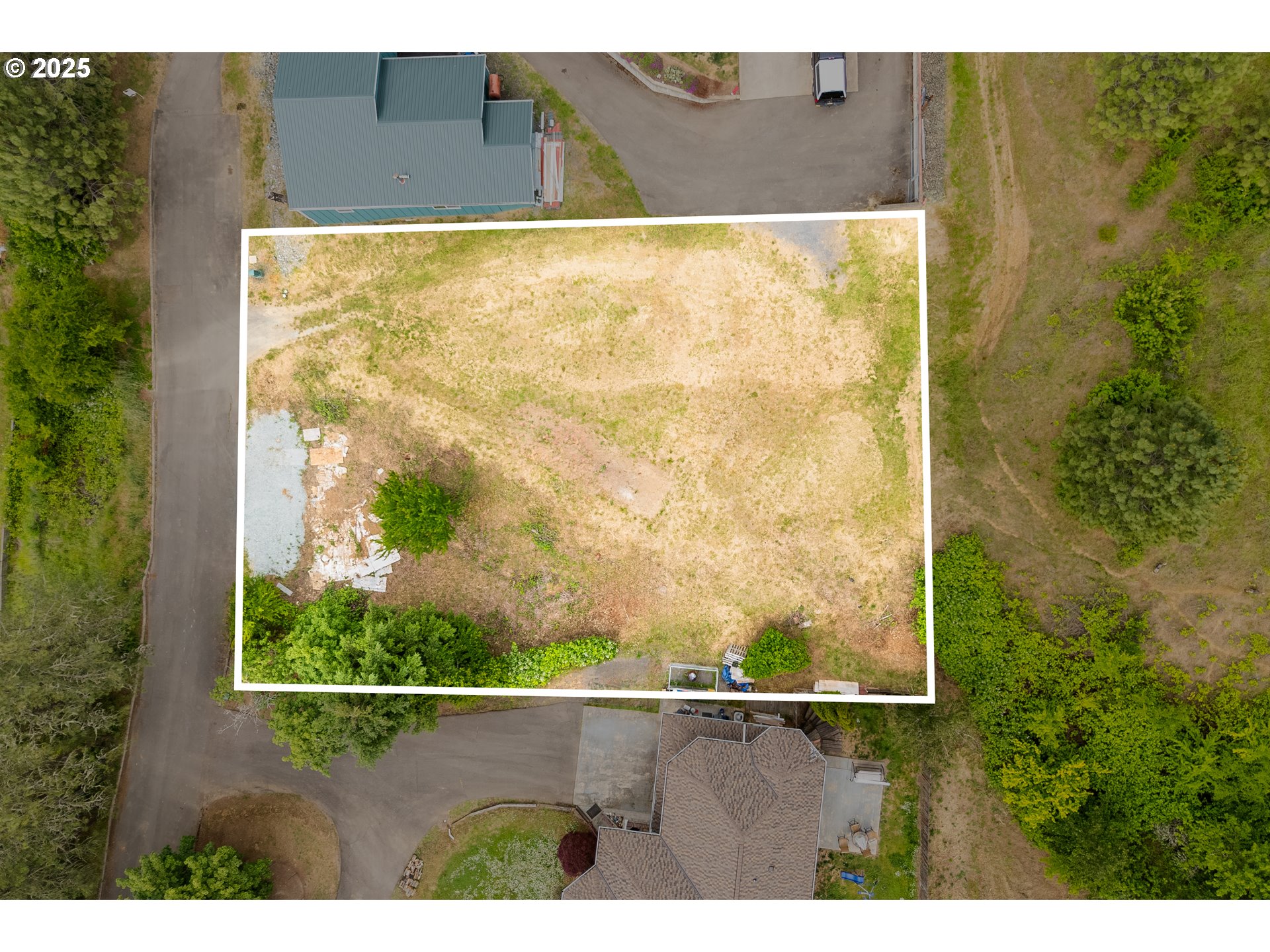 1140 Arburnia St Property Photo 1