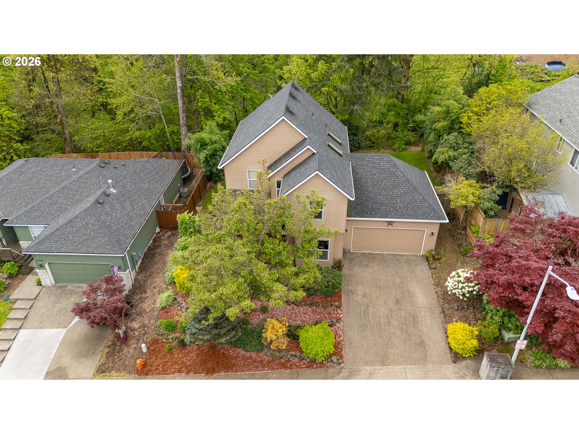 17377 WAKE ROBIN CIR