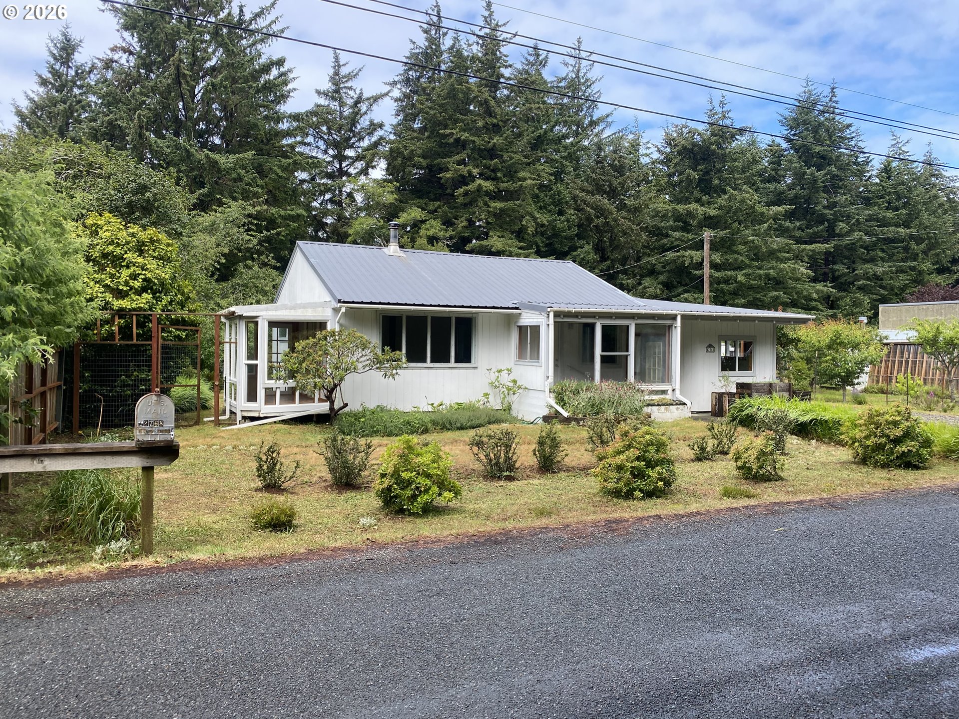 42768 Myrtle Ln Property Photo 1