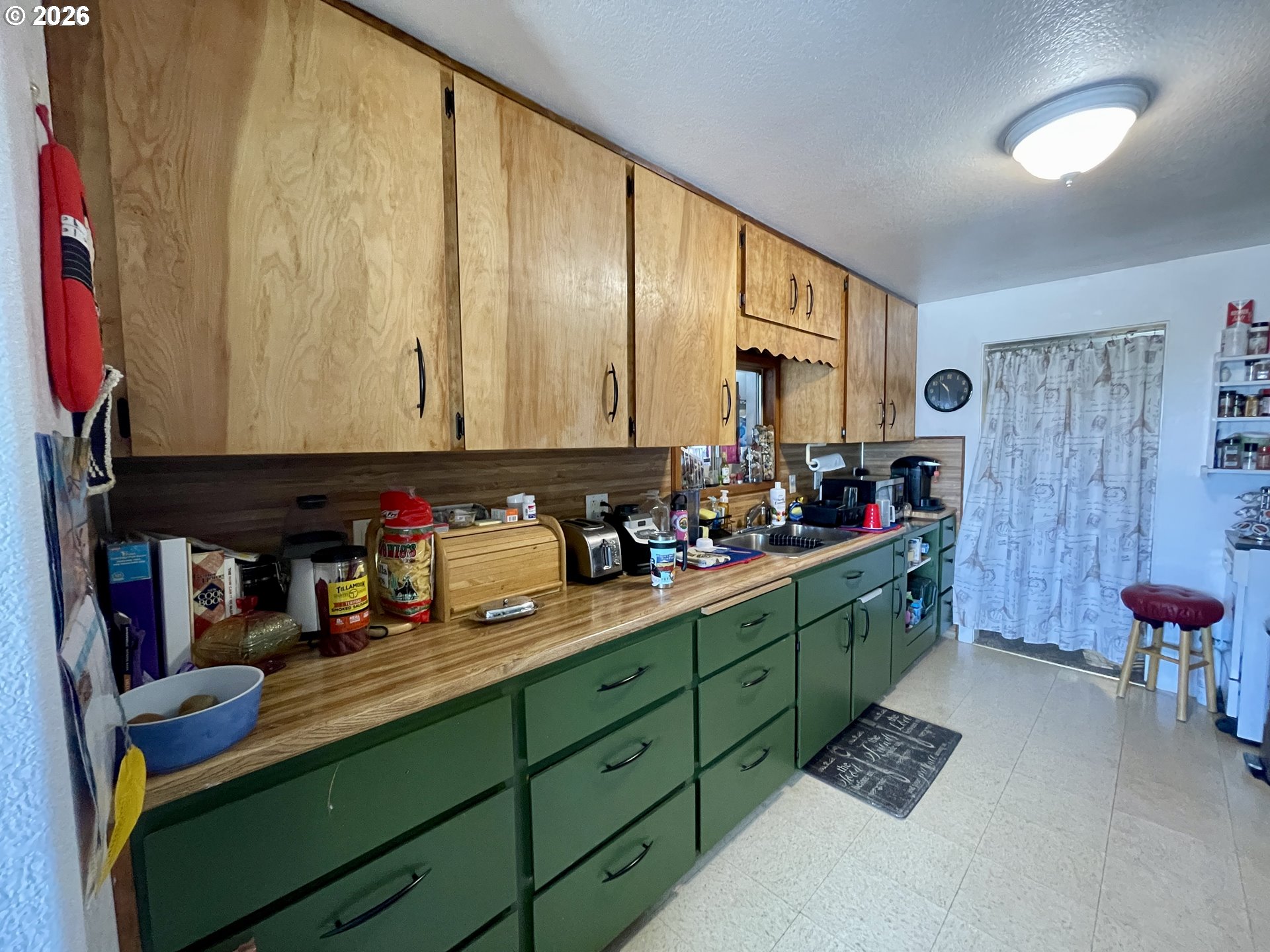 2519 Everett Ave Property Photo 11