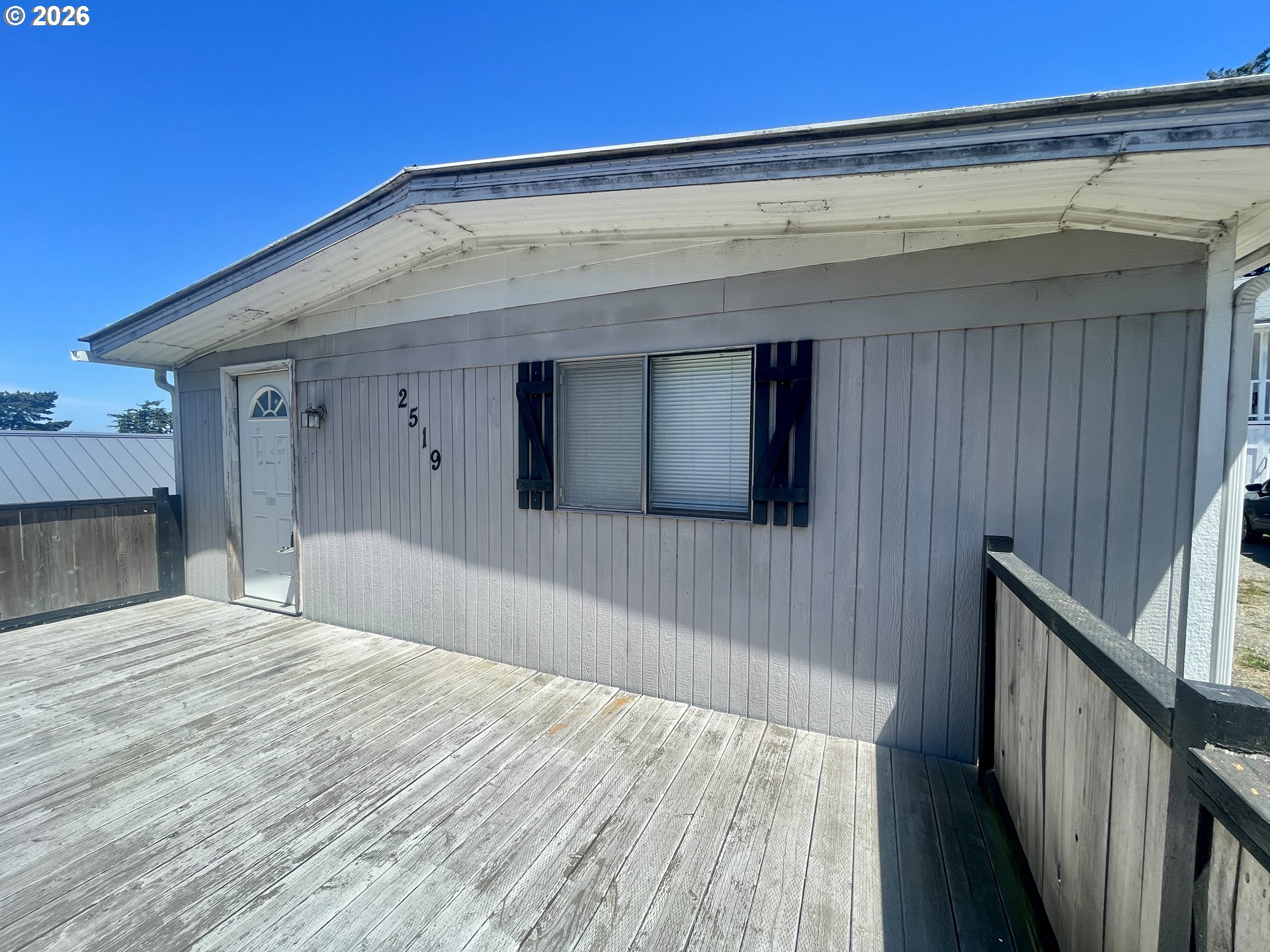 2519 Everett Ave Property Photo 21