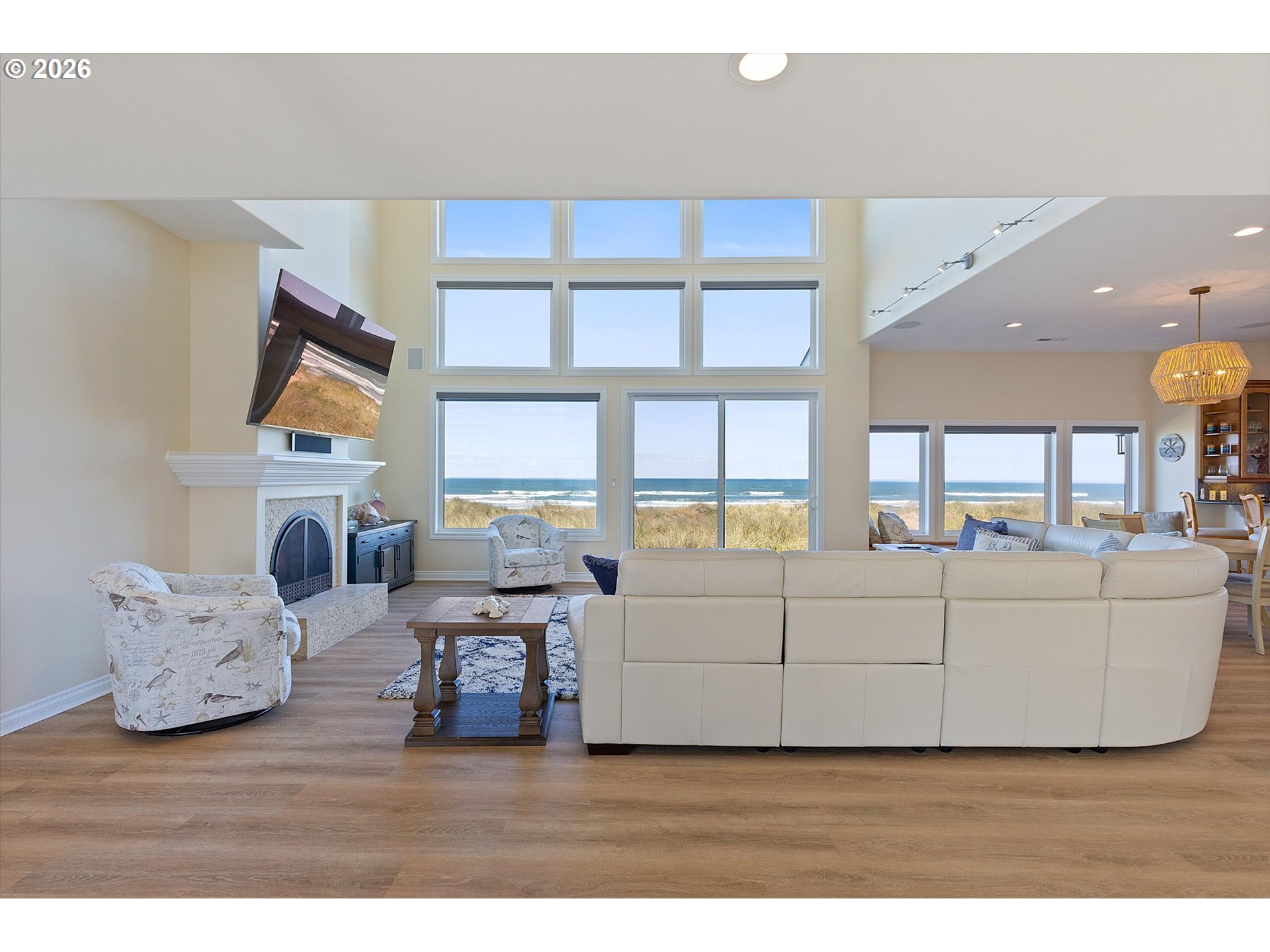 367 Salishan Dr Property Photo 5