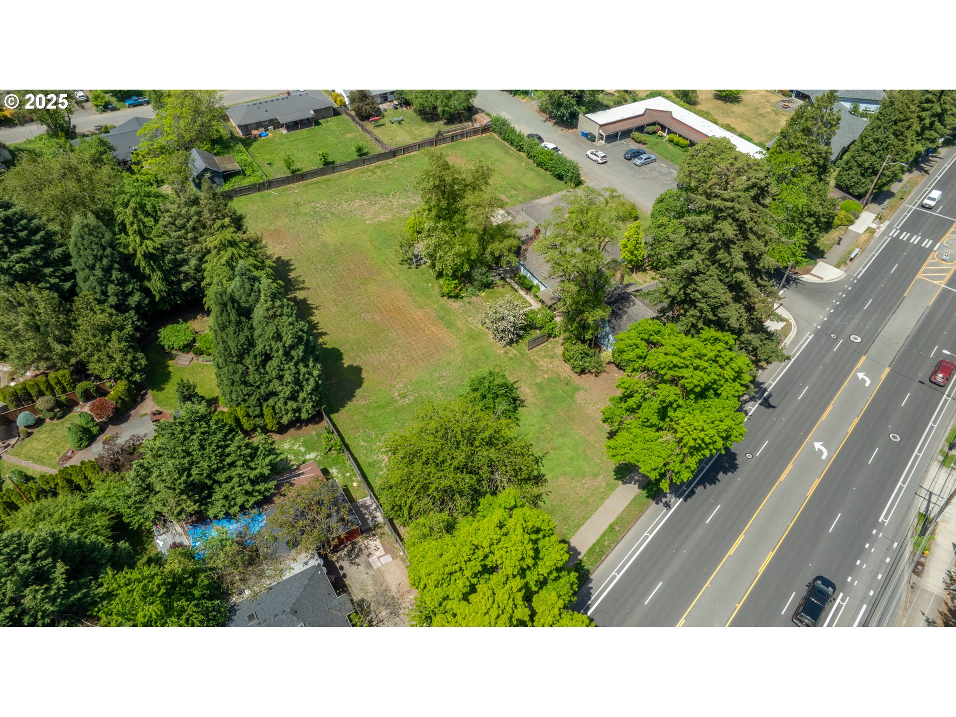River Rd Property Photo 6