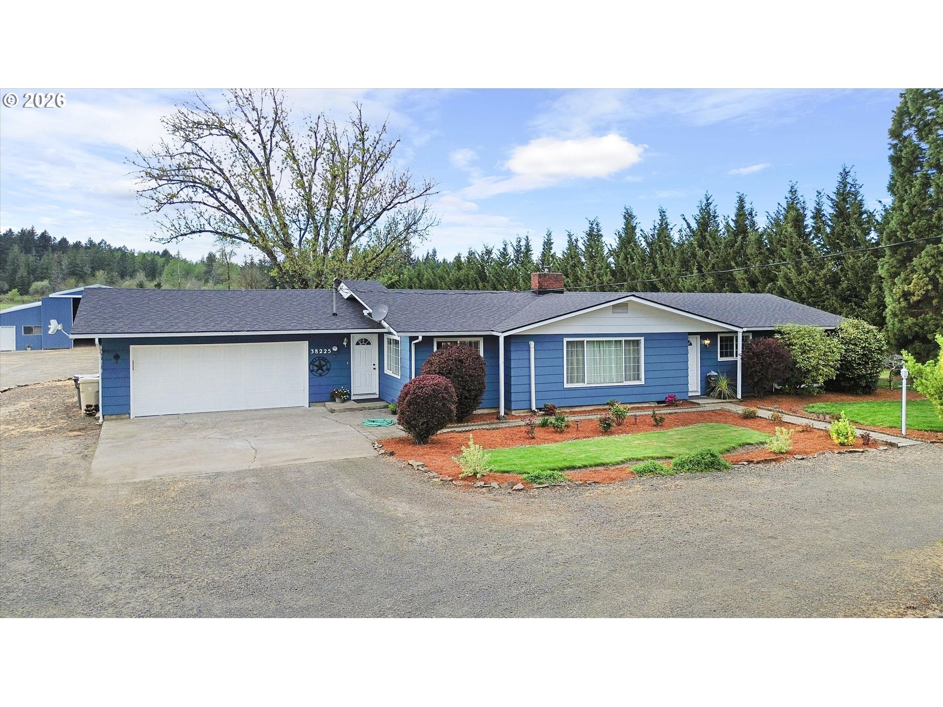 38225 Mount Hope Dr Property Photo 1