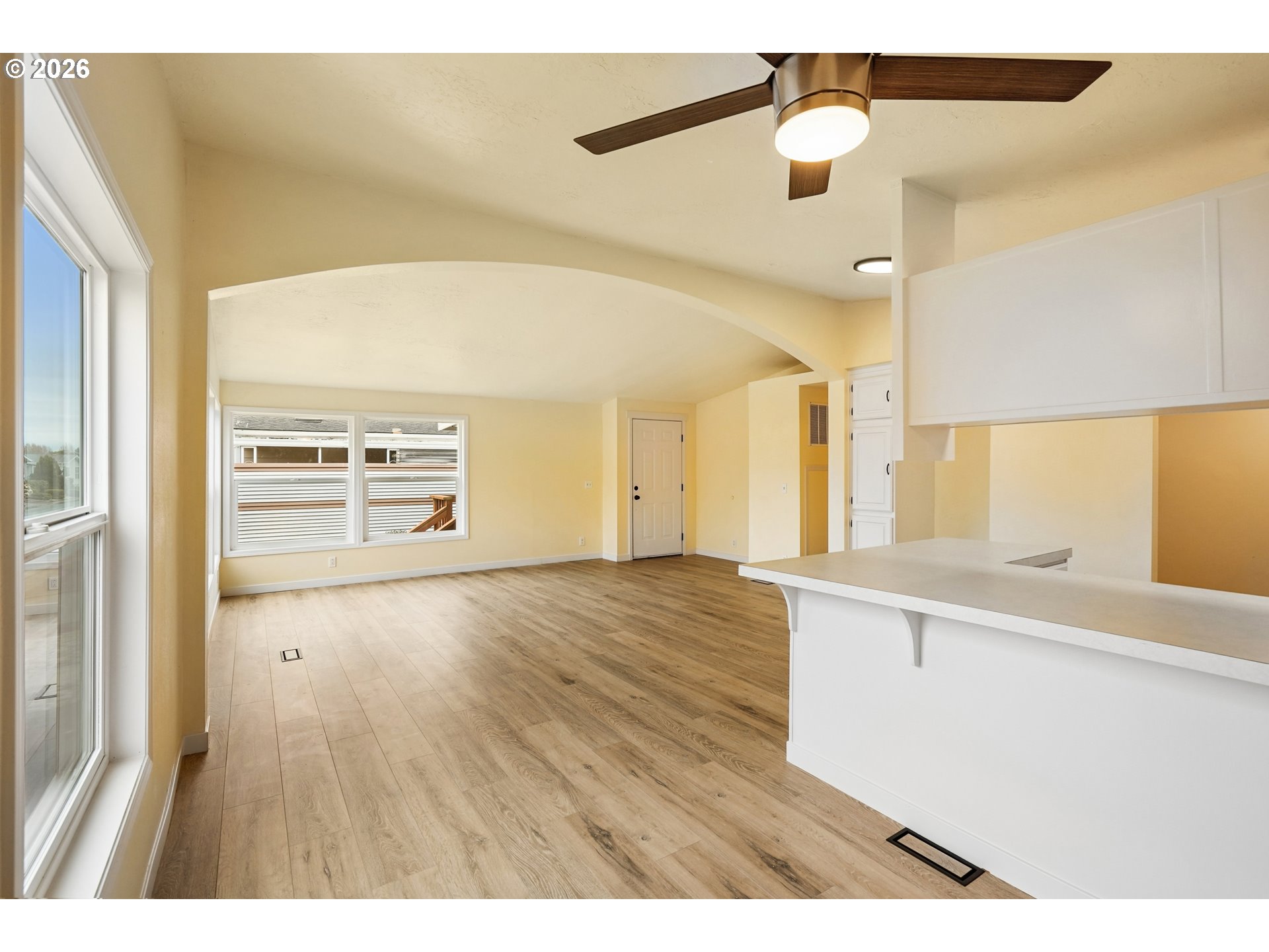 2768 Oakland Loop Se Property Photo 7