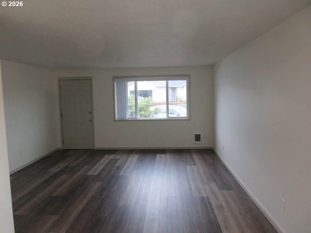 4541 Chippewa Ct Property Photo 2
