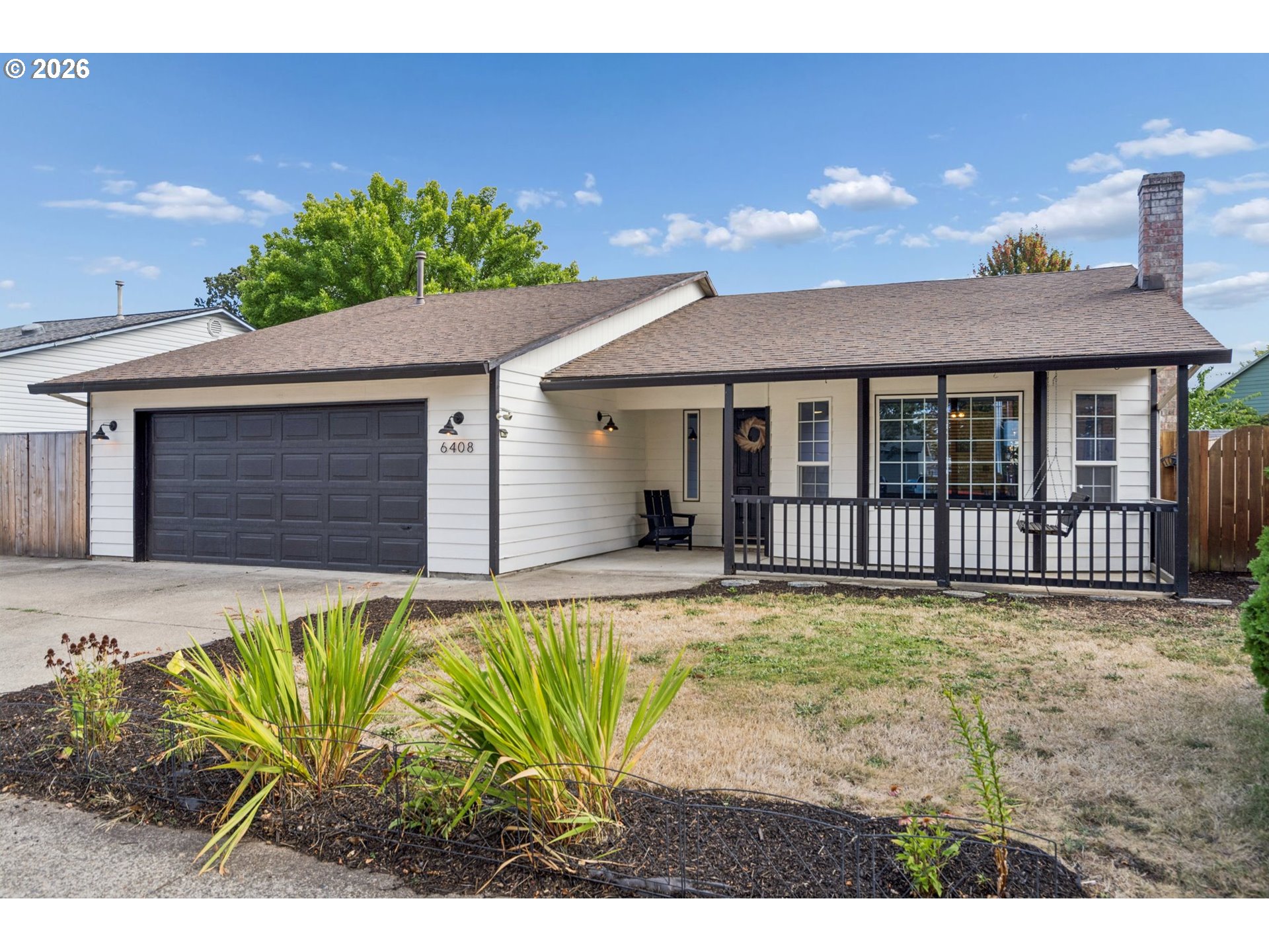 6408 Se Lois St Property Photo 1