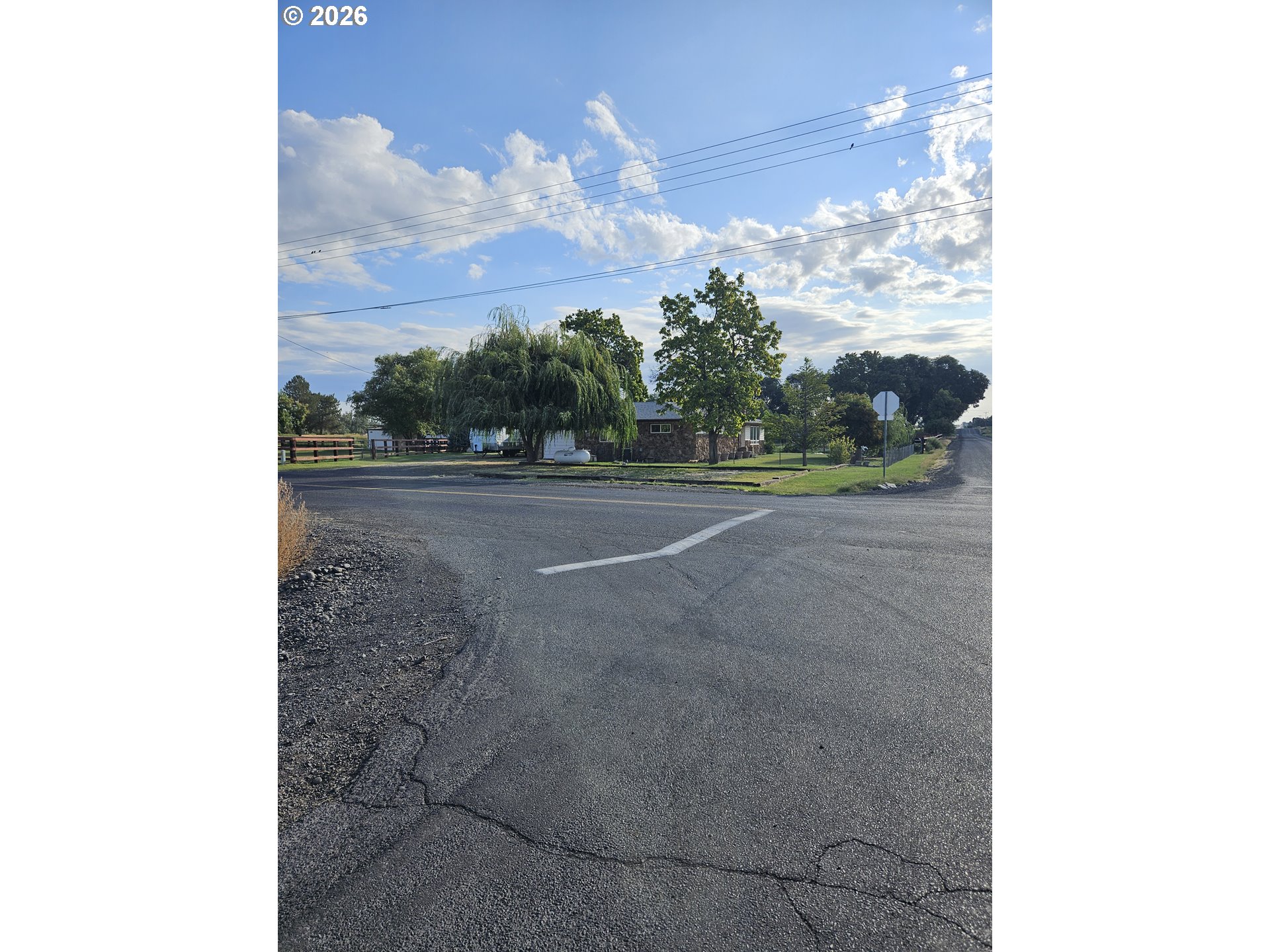 77325 S EDWARDS RD Property Photo 1