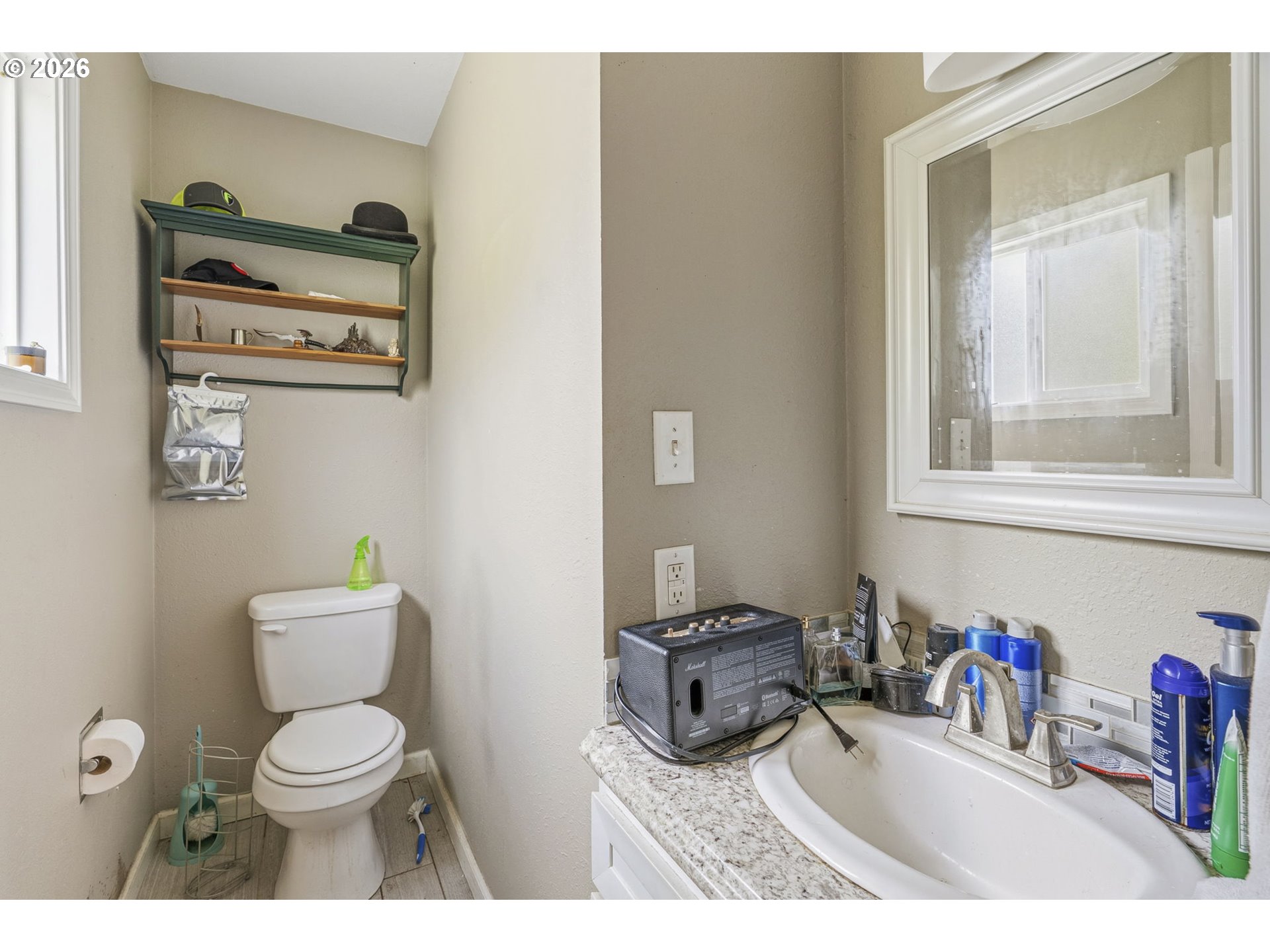 2411 Burcham St Property Photo 20