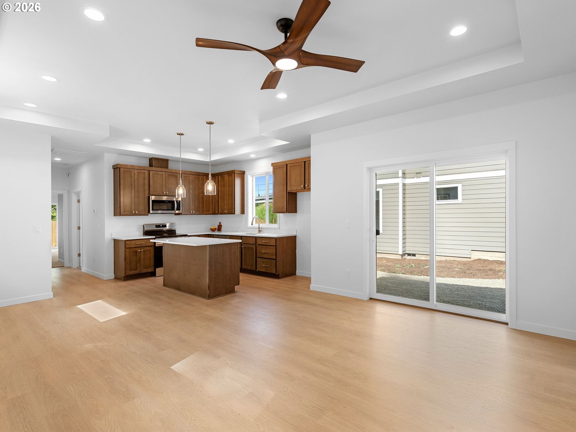 20671 Ne Thompson Ter Property Photo 6