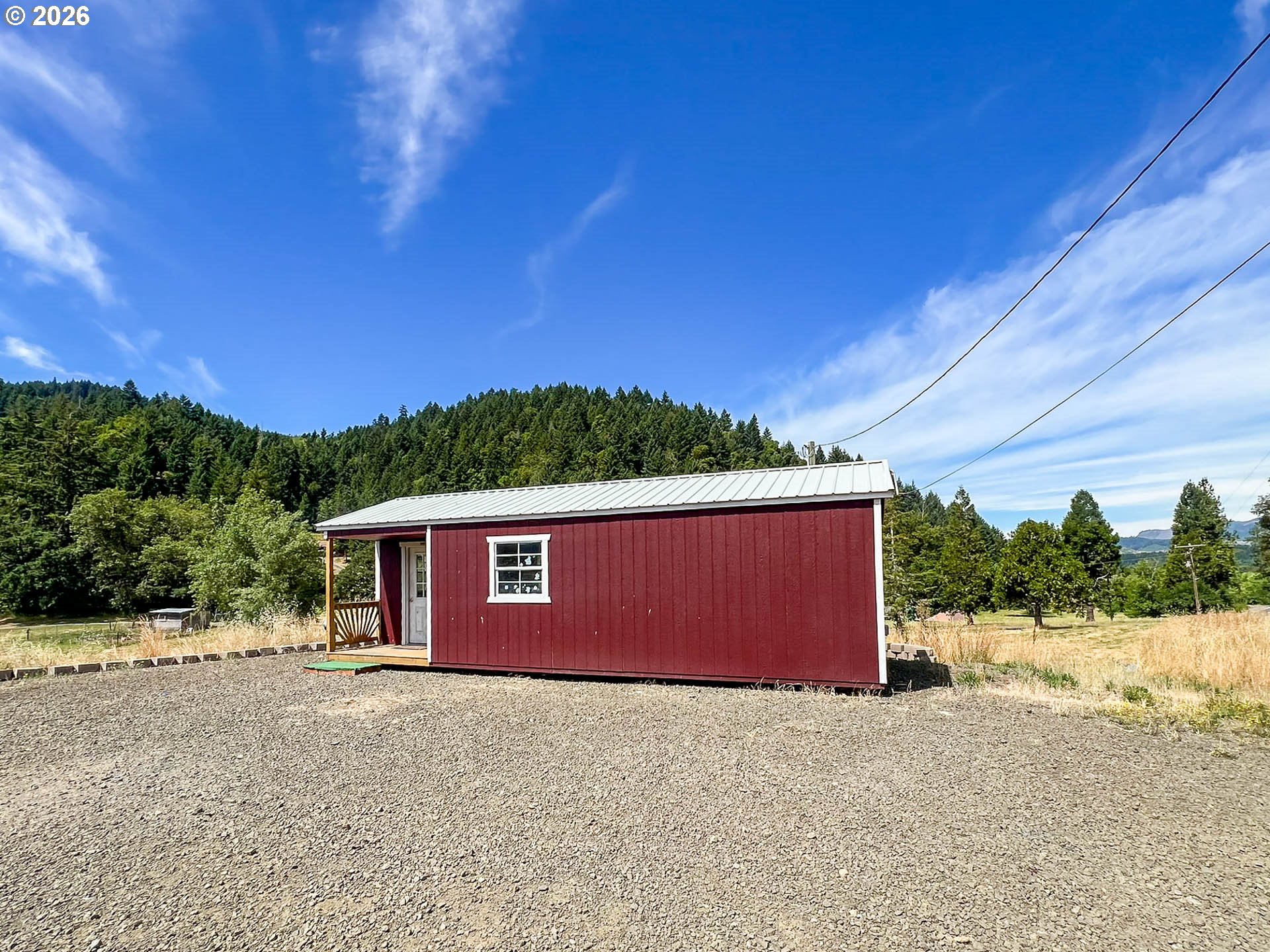 740 Ireland Rd Property Photo 1