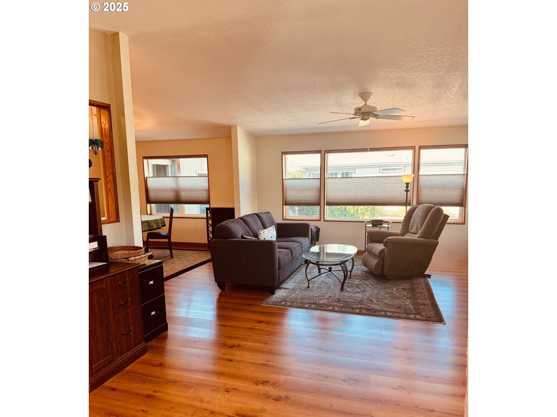 34749 Devonshire Dr Property Photo 3