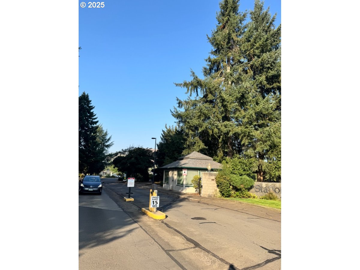 34749 Devonshire Dr Property Photo 35