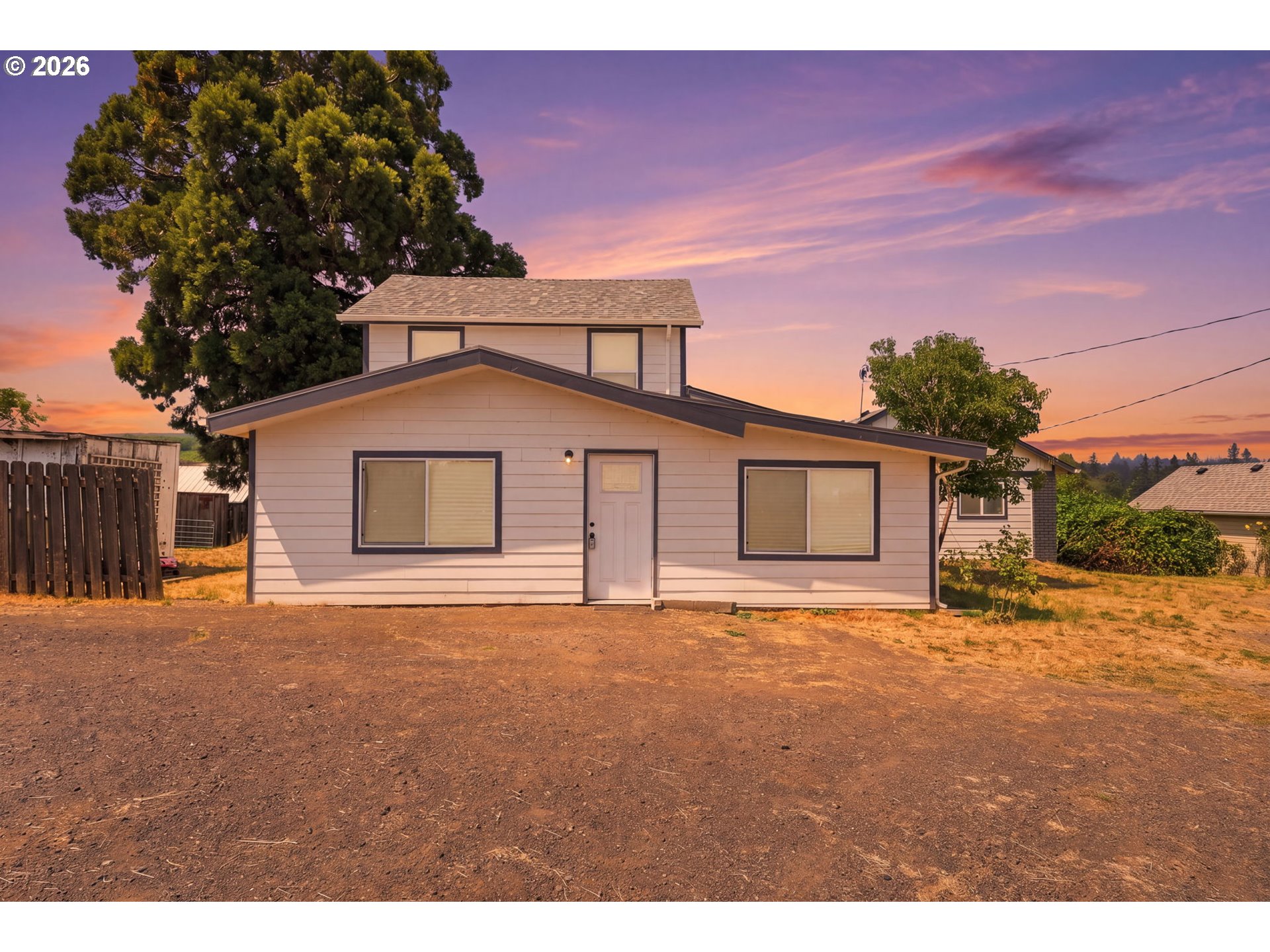 20505 N Highway 99w Property Photo 1