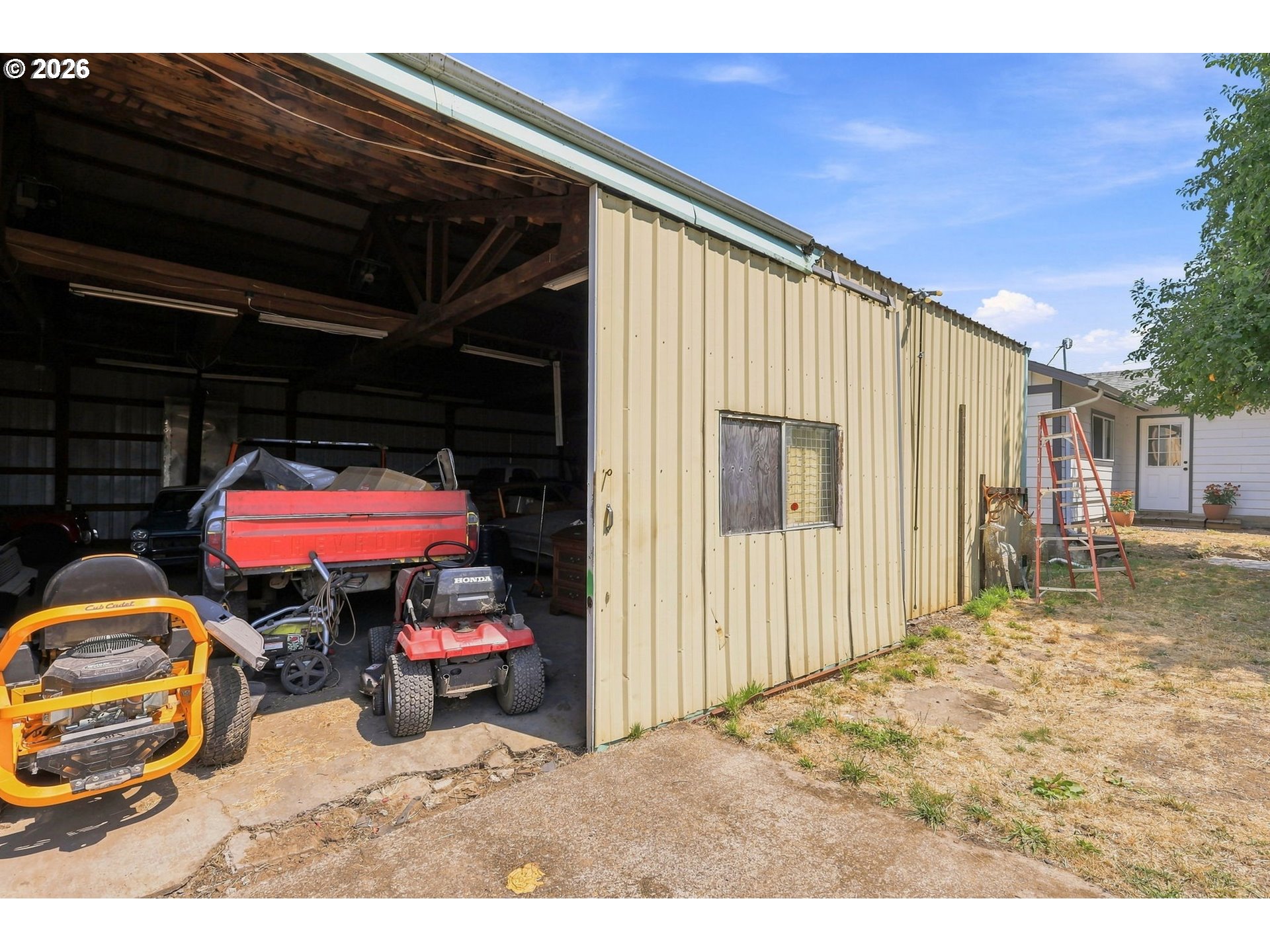 20505 N Highway 99w Property Photo 25