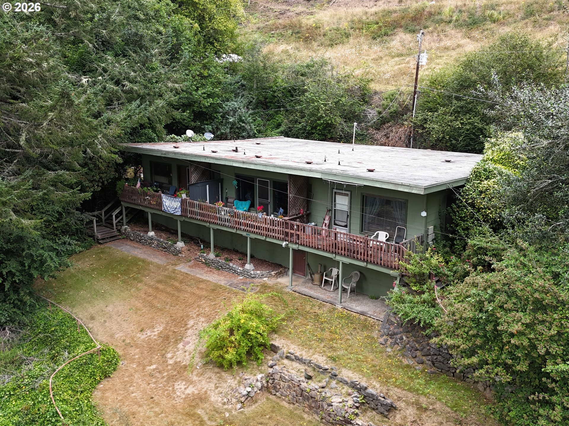 16233 IVY LN Property Photo 1