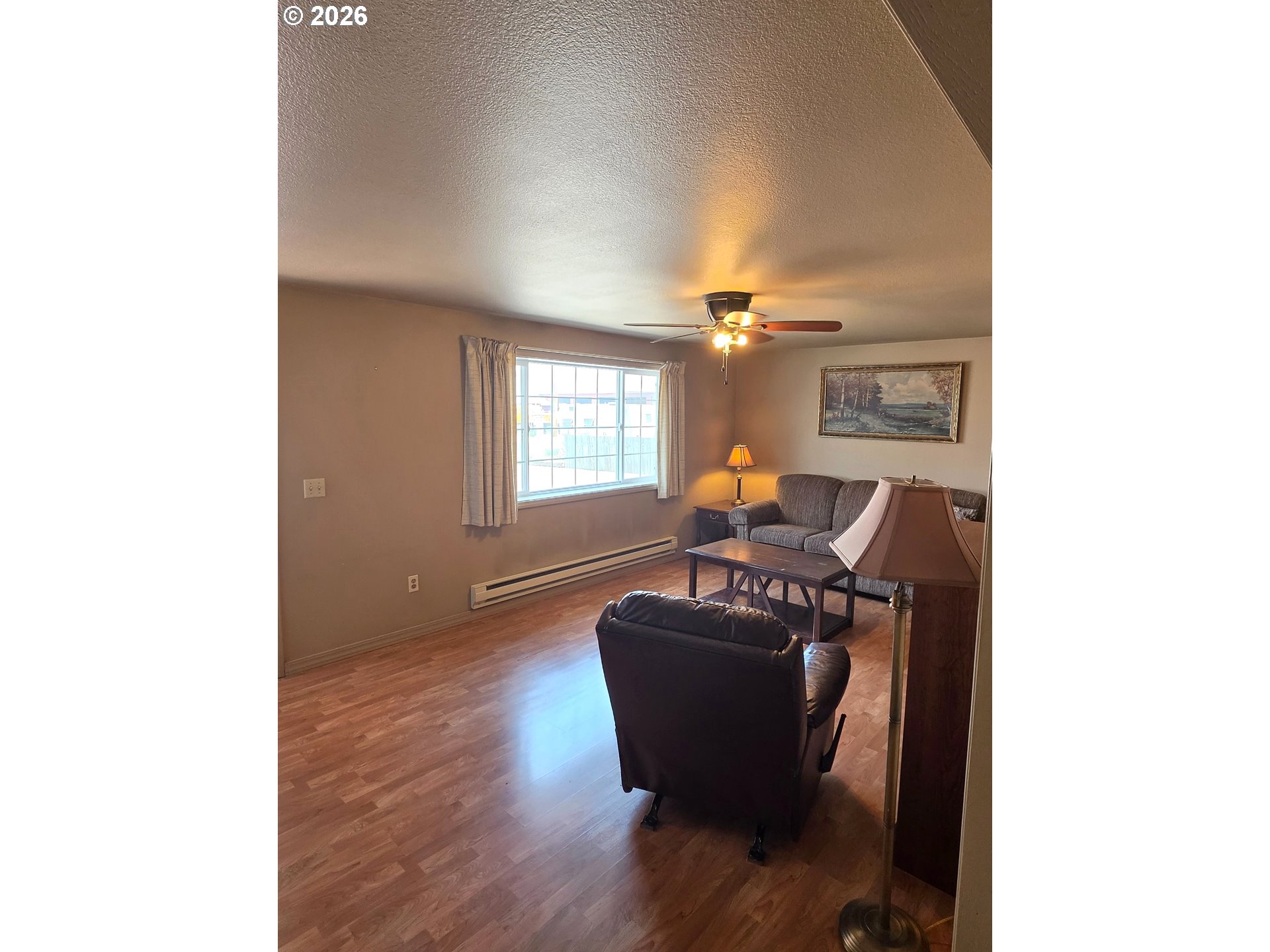 3125 E St Property Photo 6