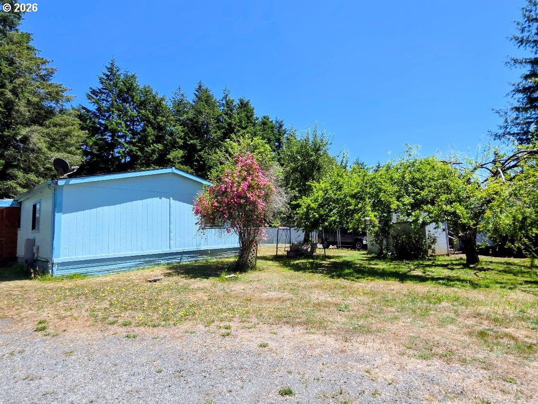 1050 N Cedar Point Rd D4 Property Photo 6