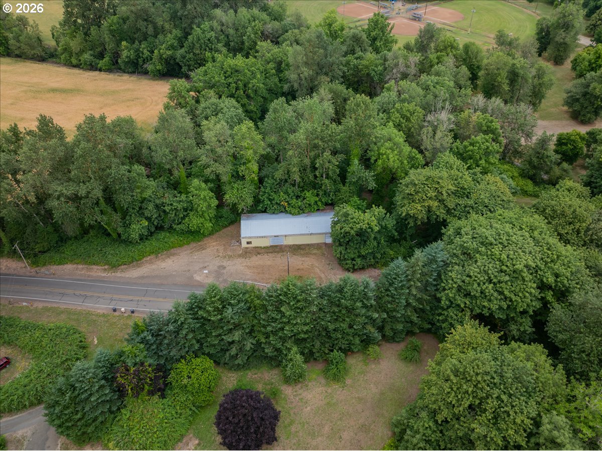 1096 Bryant Way Property Photo 11