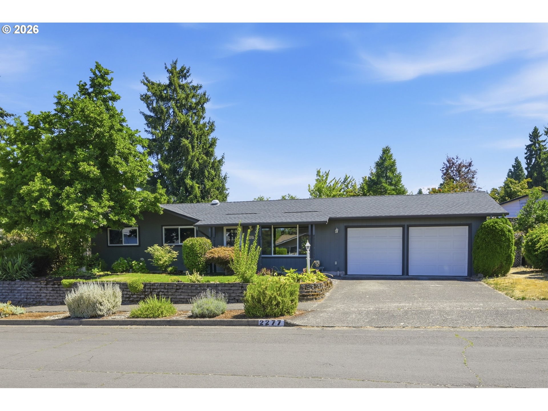 2277 CHURCHILL ST Property Photo 1